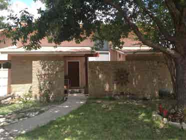 Room for Rent- Beautiful House $