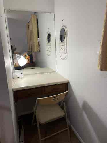 Room for Rent- Beautiful House $