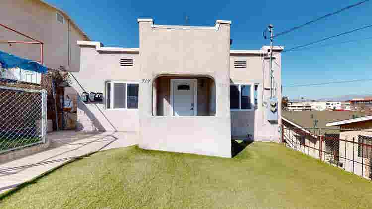 2 BR in Los Angeles