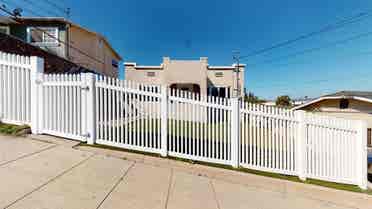 1 BR in Los Angeles