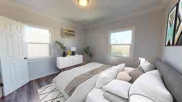 1 BR in Los Angeles