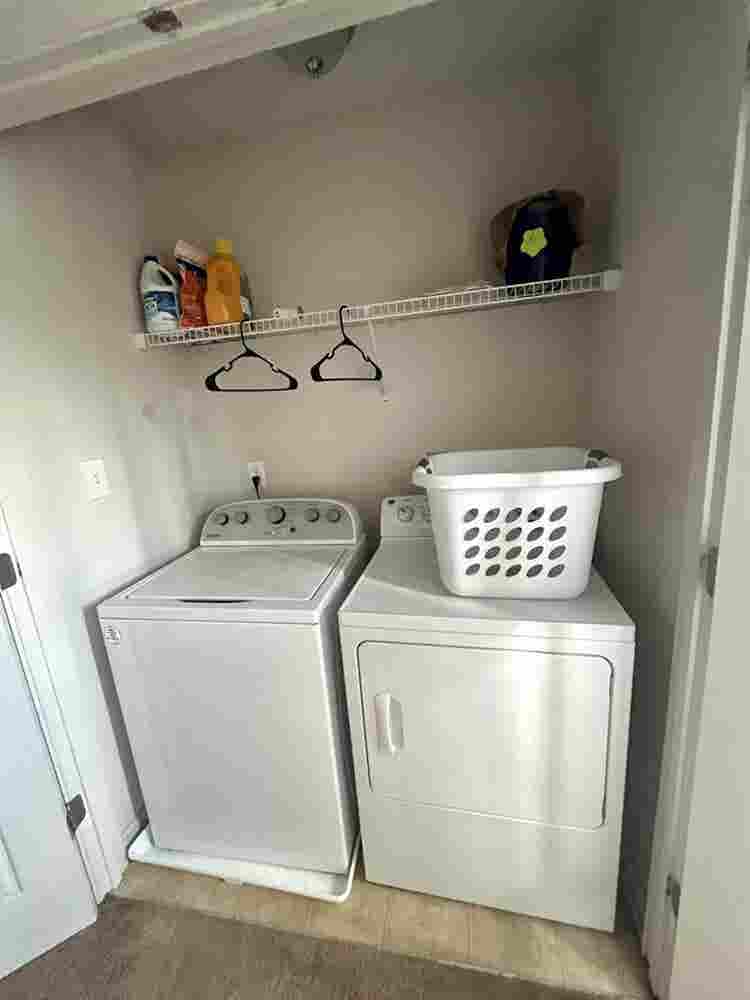 Room with private Bathroom