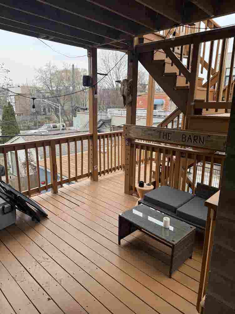 Roommate for West Town Condo