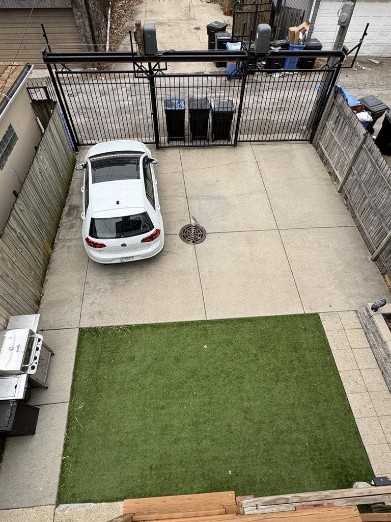 Roommate for West Town Condo