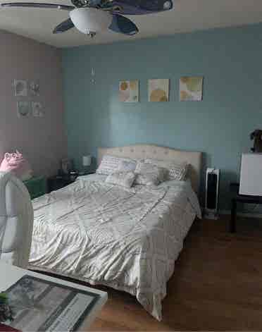 Renting Room w/ bathroom