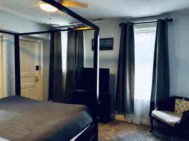 Luxurious 2-room master suite
