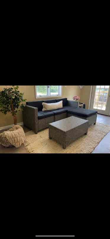 Newly Remodeled Room near Homewood
