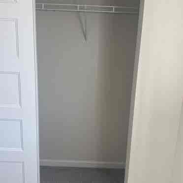 Room rent in yelm.