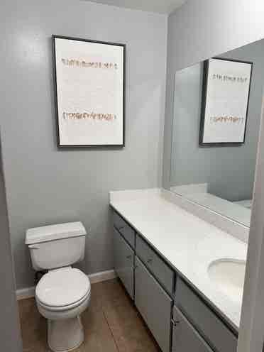 Amazing Sherman Oaks Room