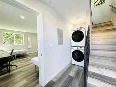 New Spacious Townhome in Hollywood