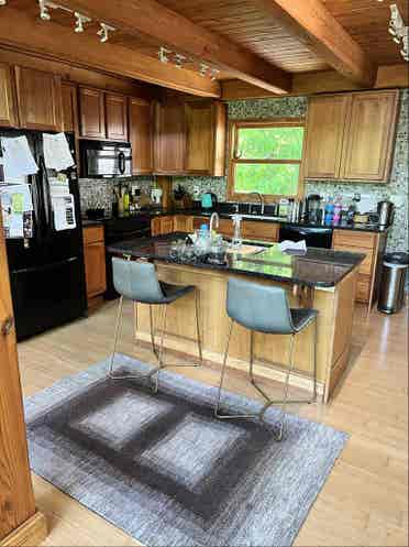 Mountain retreat, close to town