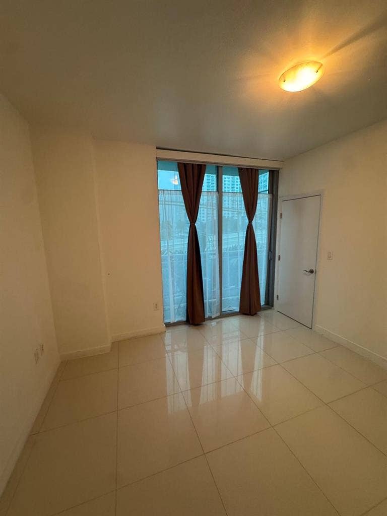 2 floor loft ! Very private!