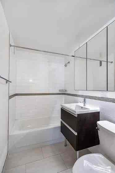 Roommate for august 1st midtown