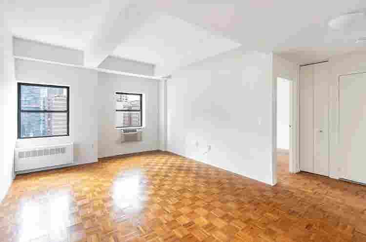 Roommate for august 1st midtown