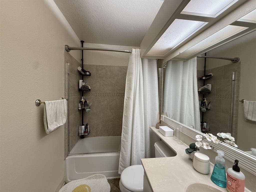 Room for rent near Costco and Hmart