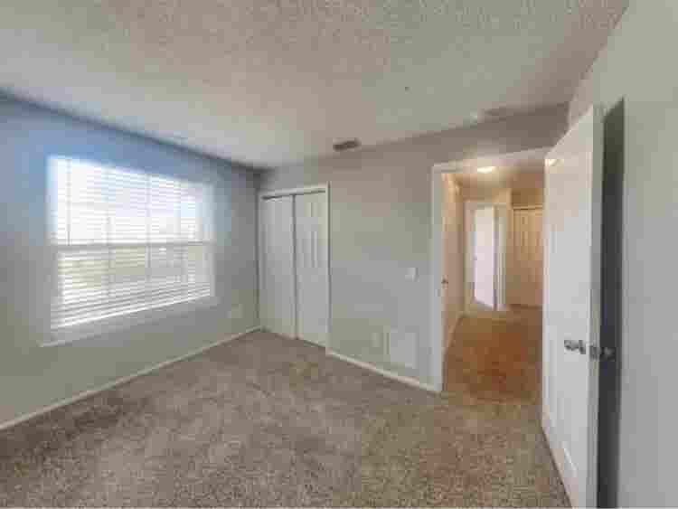 Room for rent in West Orlando