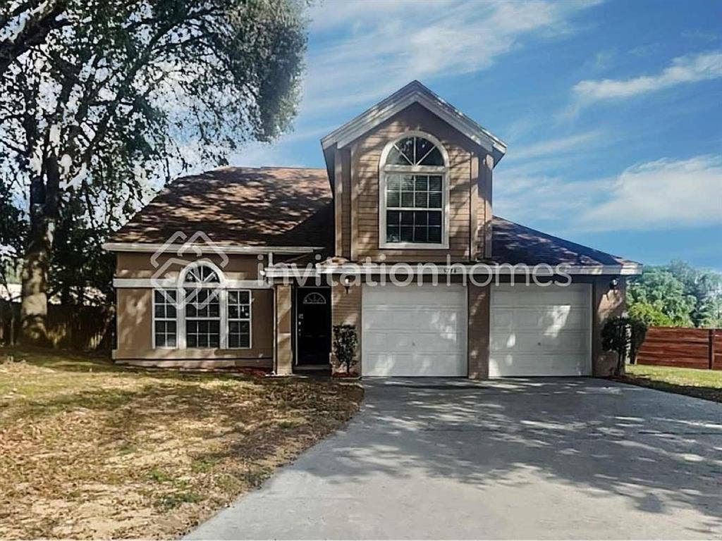 Room for rent in West Orlando