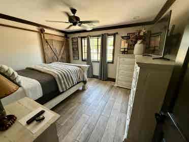 furnished room & all utilities