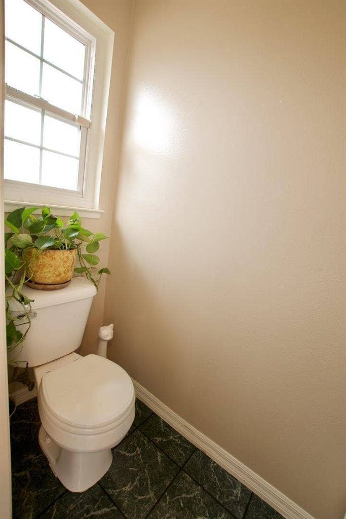 Private Room, Big Common Spaces