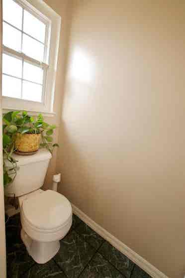 Private Room, Big Common Spaces