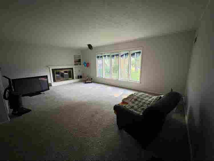 In search of 3rd roommate!