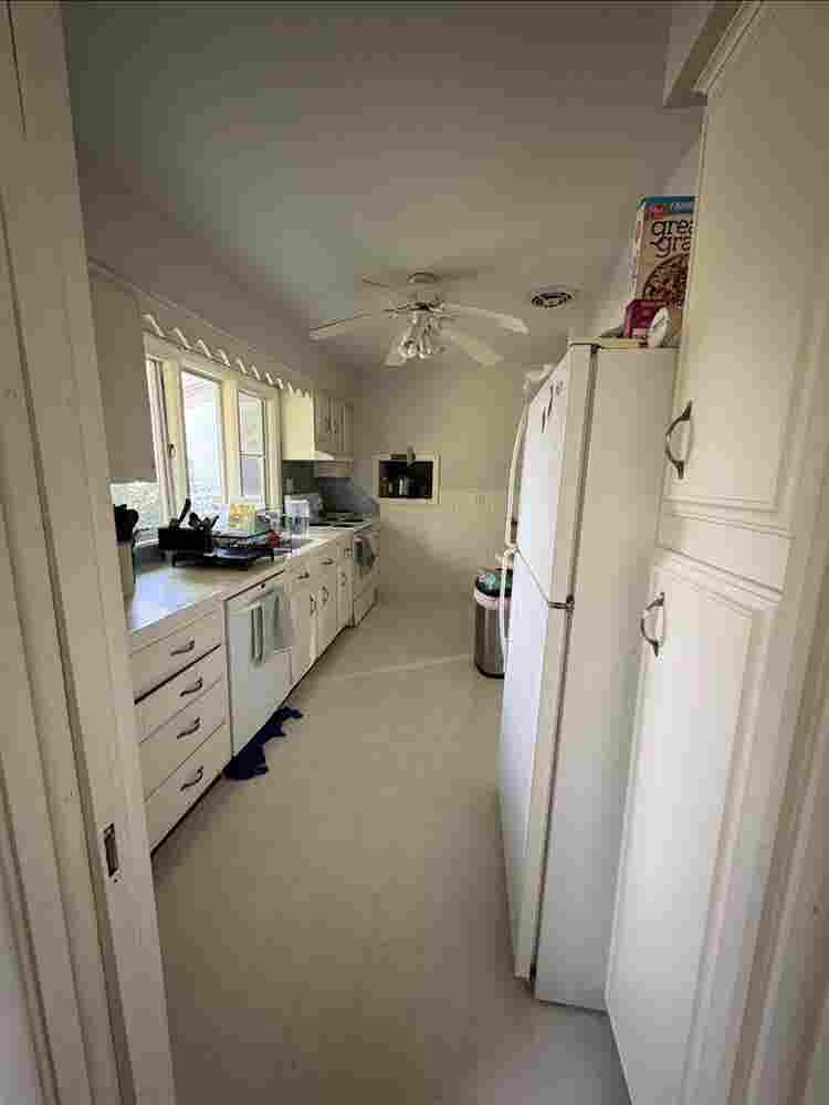 In search of 3rd roommate!