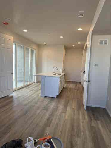 Looking for a responsible roommate