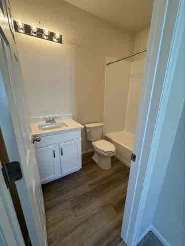 Looking for a responsible roommate