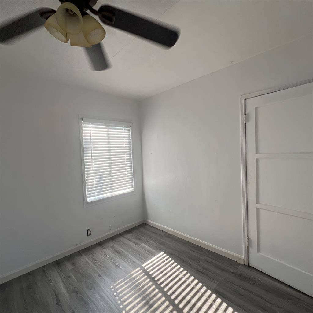 Room for rent in Pomona