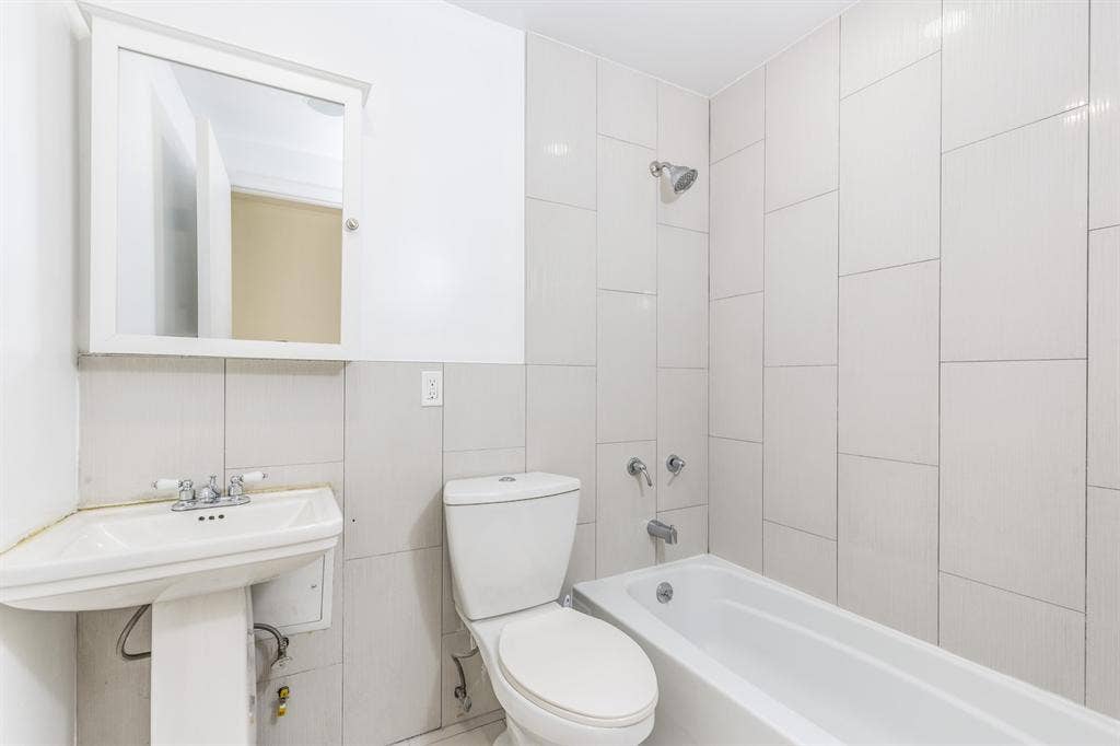 1 BR in Brooklyn