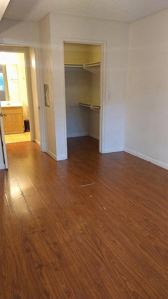 🎯 Close to Beach 🏖️ Best Deal!