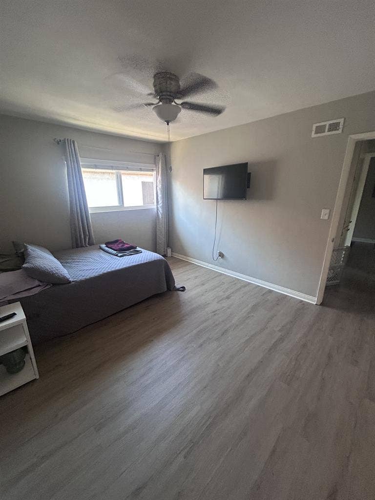Spare Room Available in North Park