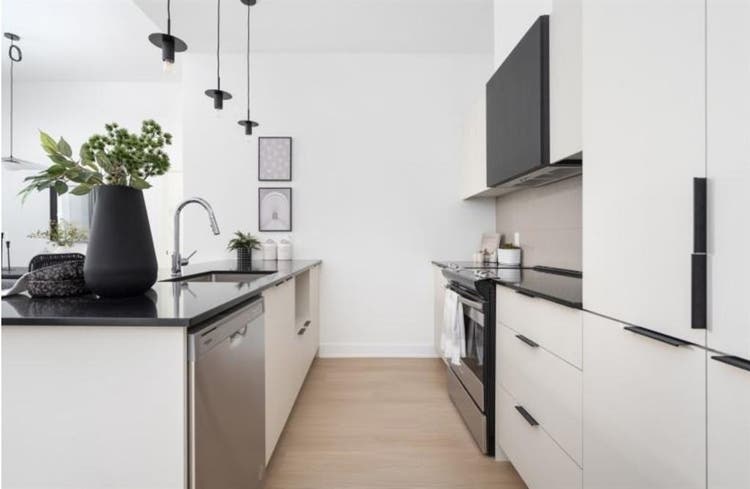 Lease Transfer AVA Condo 3-Bedroom