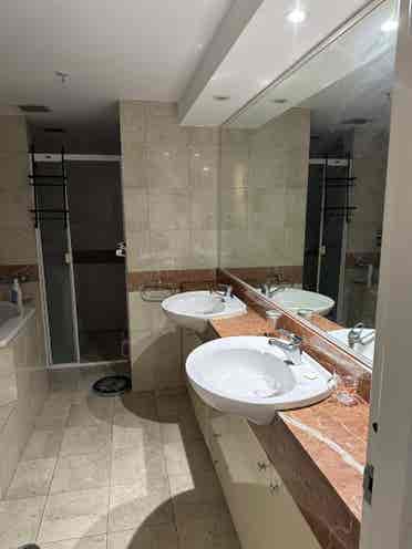 Female share room Sydney CBD