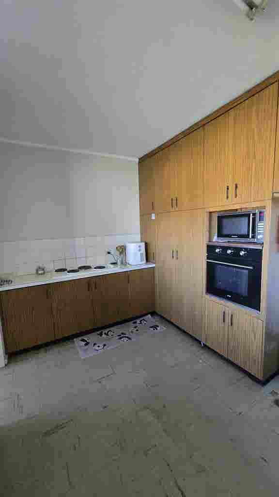 Room for rent- Fully Furnished