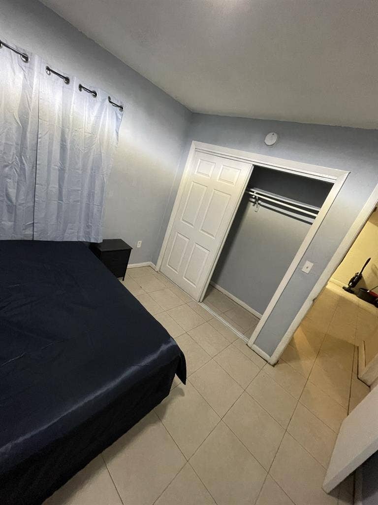 Nice room in Allapattah Miami fl