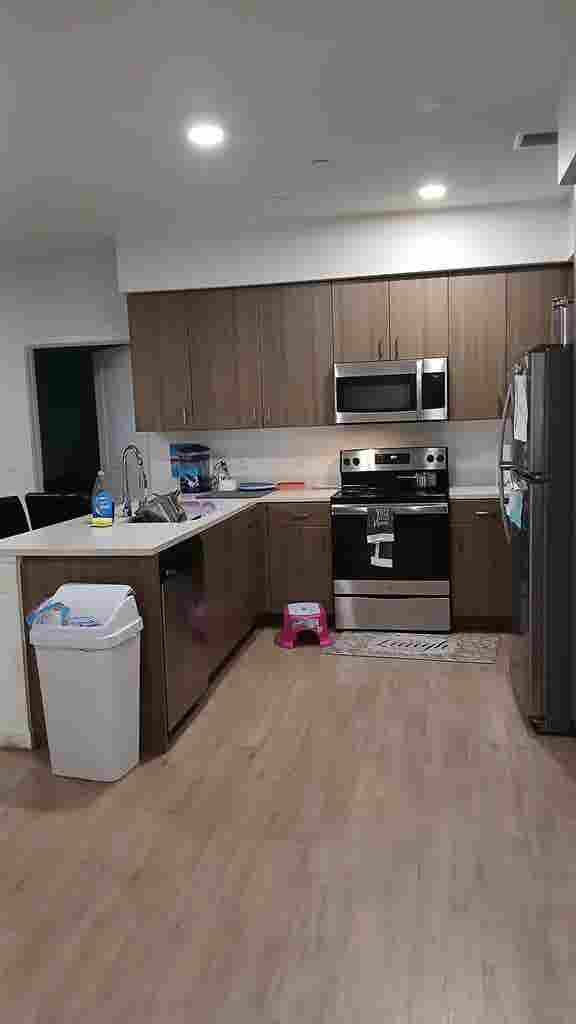 LUXURY APARTMENT UTILITIES INCLUDED