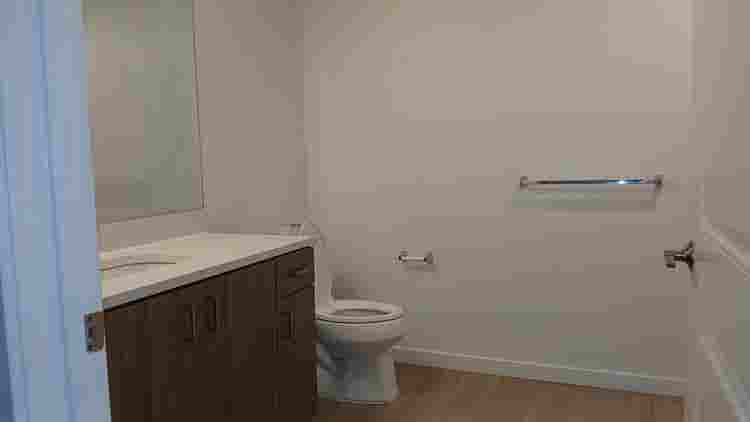 LUXURY APARTMENT UTILITIES INCLUDED