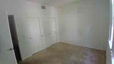 LUXURY APARTMENT UTILITIES INCLUDED