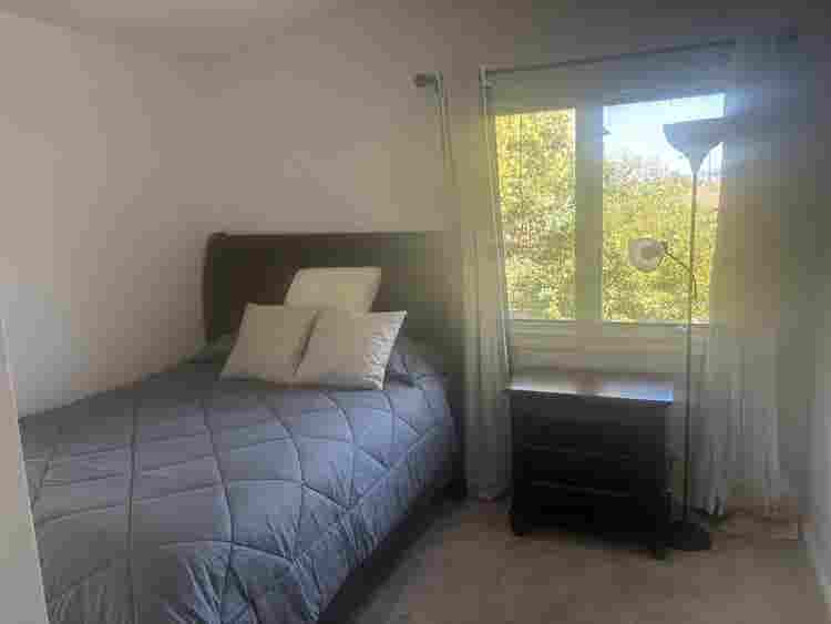 Private Room/Bath, Utilities Incl.