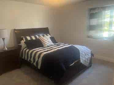 Private Room/Bath, Utilities Incl.