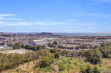 Serenity +value +Stunning SF Views