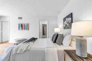 Serenity +value +Stunning SF Views