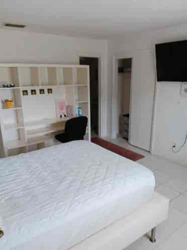 Furnished master bedroom for rent