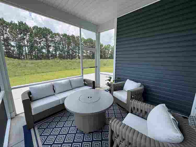 Private furnished Rooms for rent