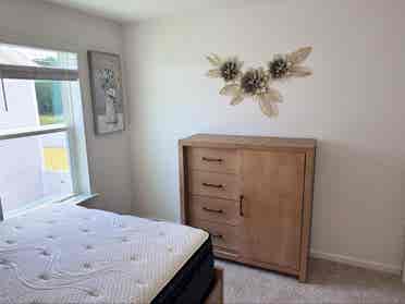 Private furnished Rooms for rent