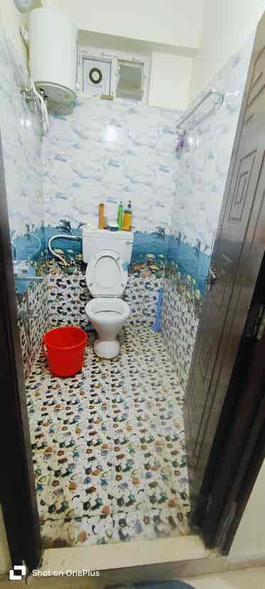 Flatmate Needed