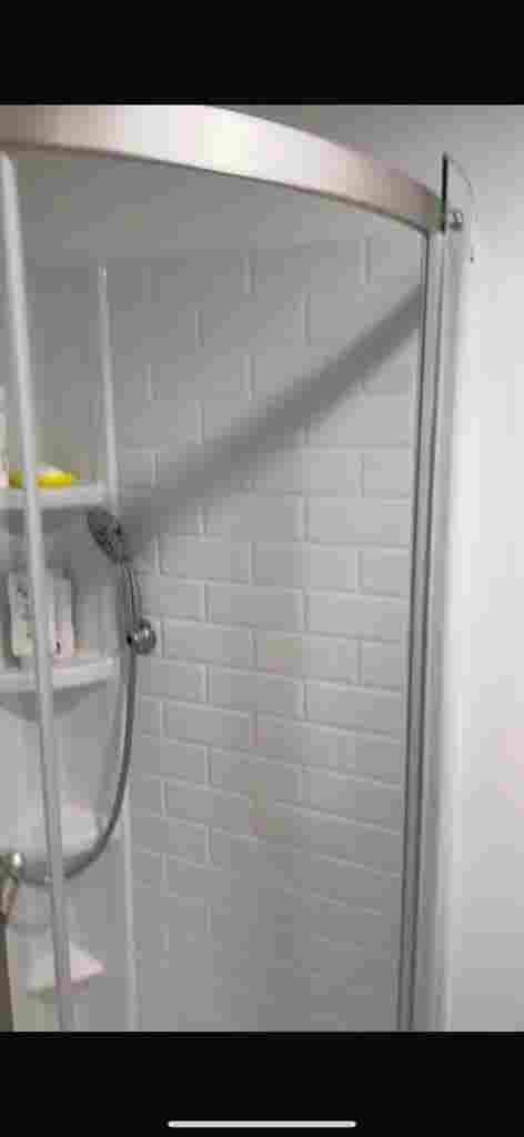 Private Accommodation - 1 Female