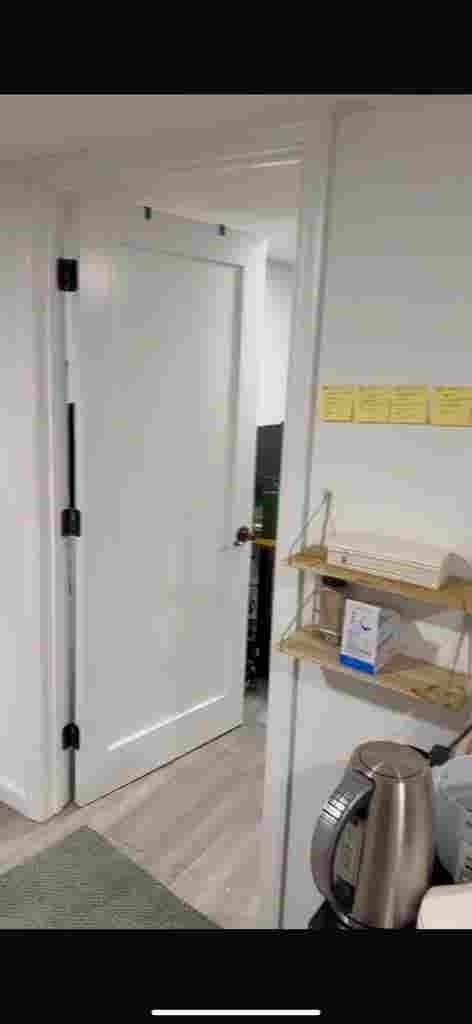 Private Accommodation - 1 Female