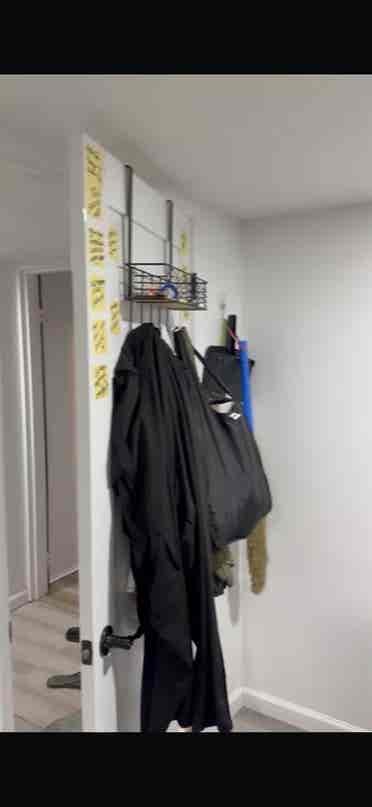 Private Accommodation - 1 Female